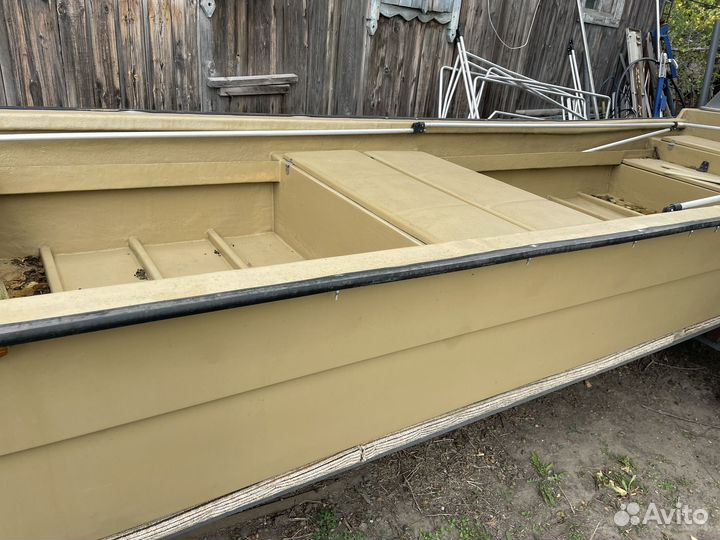 Катер Охотник Будара 12 метров