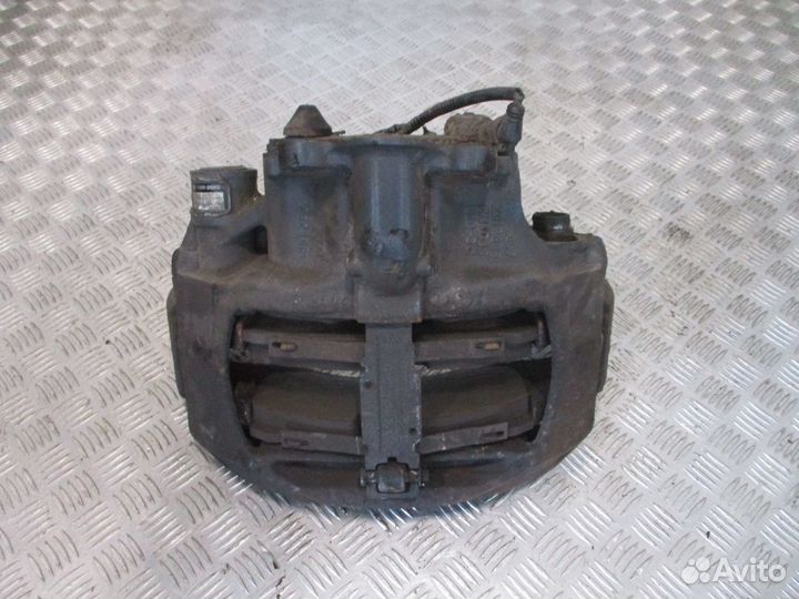 Суппорт задний левый Mercedes-Benz A9444203801