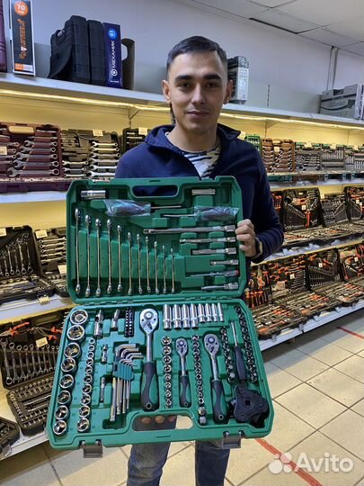 Набор инструментов 121 предмет