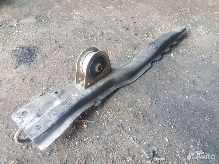 Подрамник двигателя лыжа Mitsubishi lancer 9