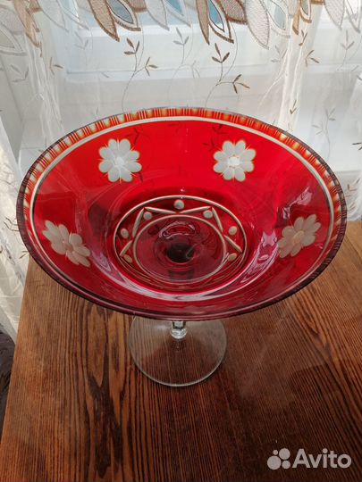 Ваза СССР рубиновое стекло