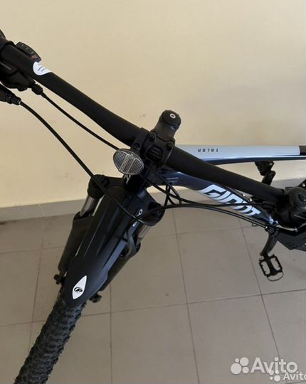 Велосипед giant talon