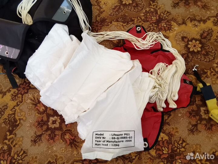 Запасной парашют