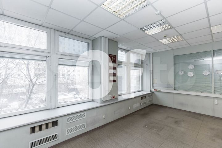 Сдам здание, 2983 м²