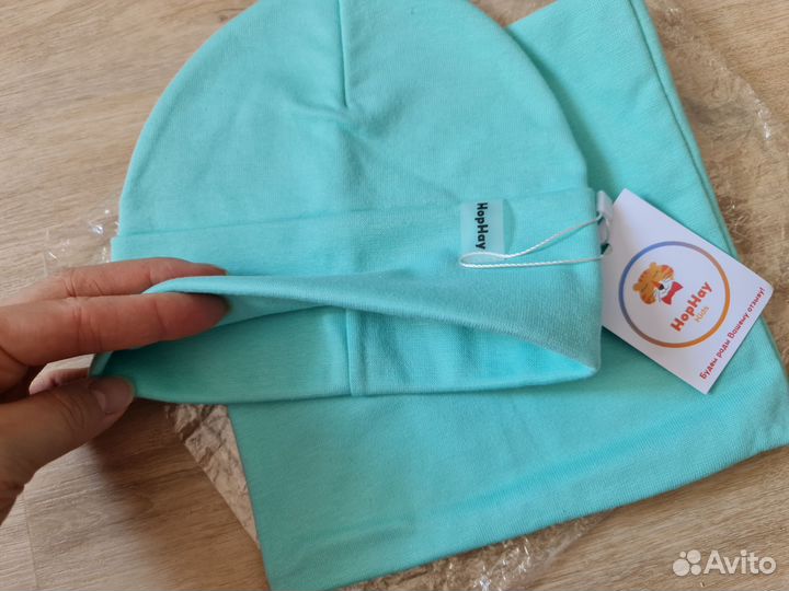 Комплект шапка бини и снуд