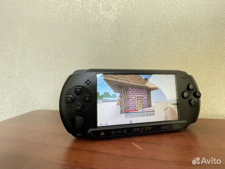 Sony PSP e 1008