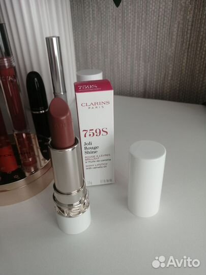 Помады, блески, тинты. Clarins, clinique,mac,yadah