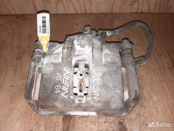 Суппорт передний левый Honda Stepwgn RF2 B20B 2000