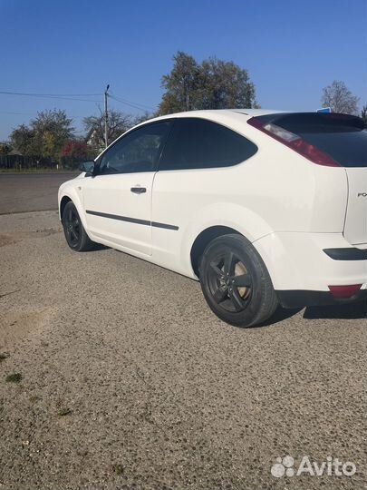 Ford Focus 1.4 МТ, 2007, 236 000 км