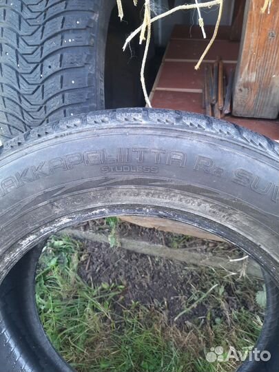 Nokian Tyres Hakkapeliitta R2 SUV 225/60 R17