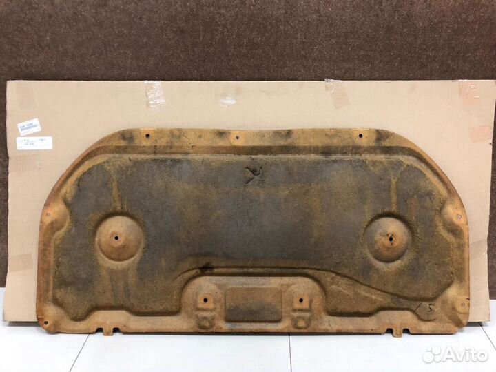 Шумоизоляция капота toyota Land Cruiser (150) Prad