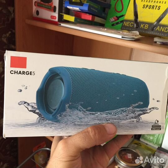 Портативная Bluetooth колонка Charge 5