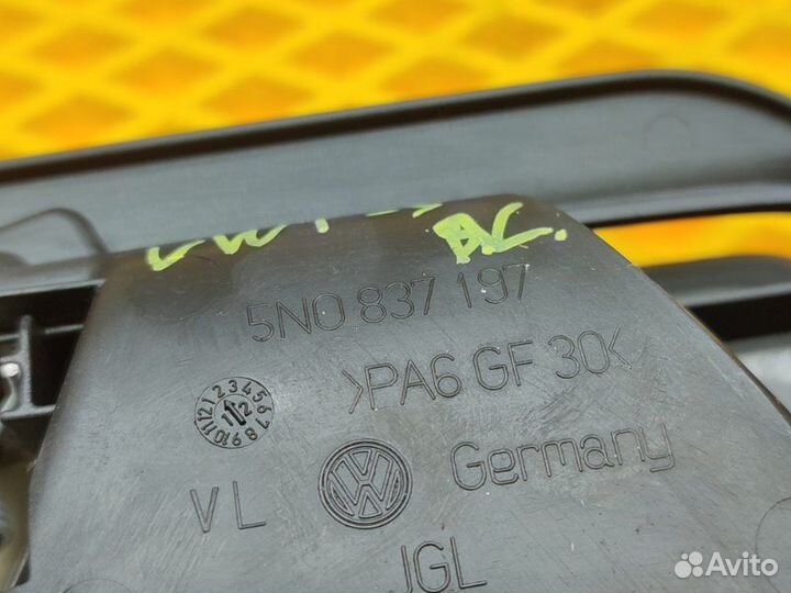 Ручка двери внутренняя передняя левая Volkswagen