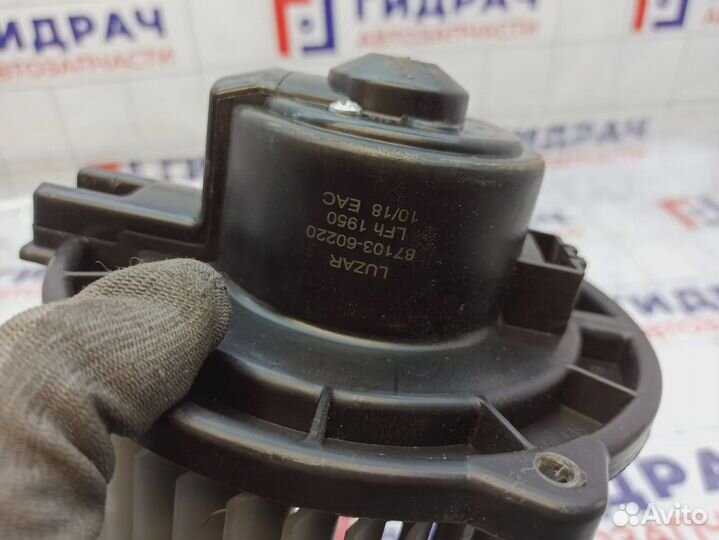 Моторчик отопителя Toyota Land Cruiser (J100) 87103-60220