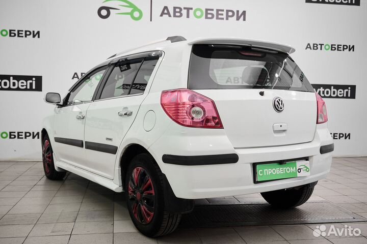 Geely MK Cross, 2013
