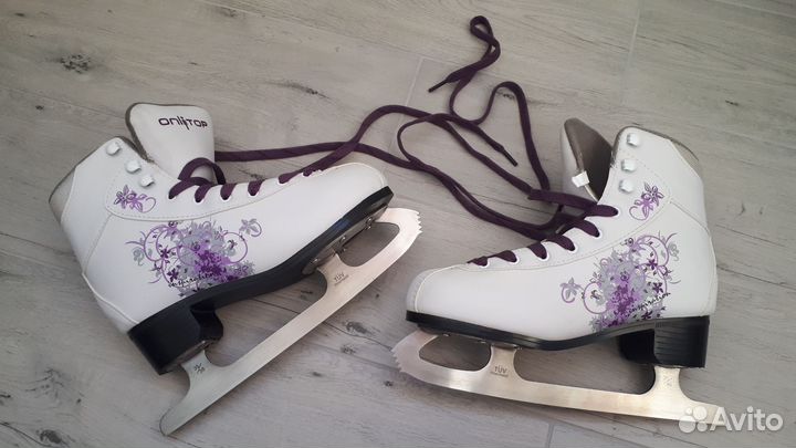 Коньки фигурные
