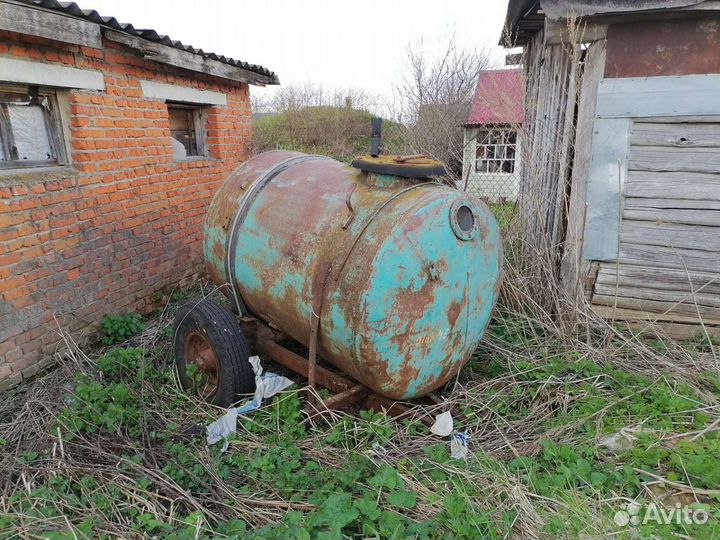 Бочка водовозка