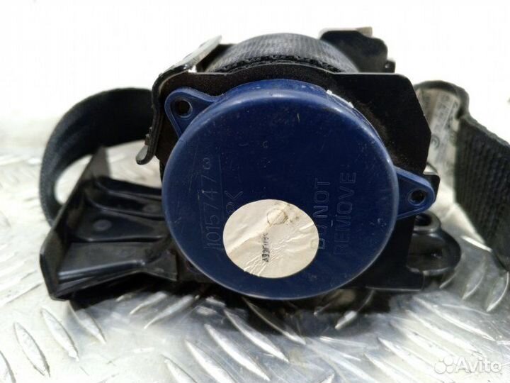 Ремень безопасности задний правый Volkswagen Polo