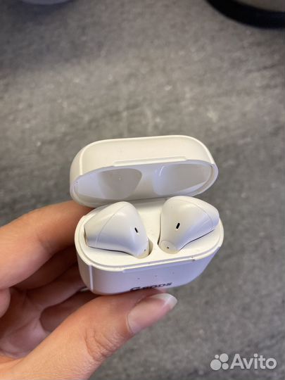 Наушники earpods