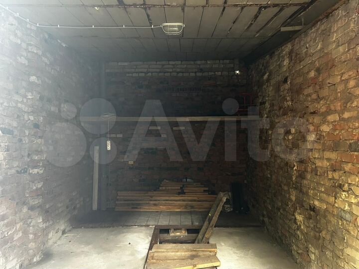 Гараж, 18 м²