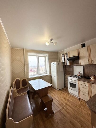 3-к. квартира, 75,8 м², 8/10 эт.