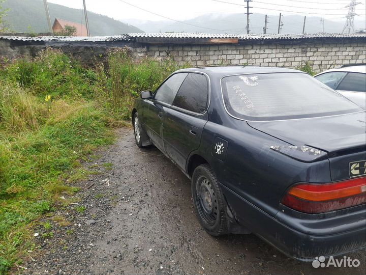 Toyota Vista 1.8 МТ, 1992, 240 000 км