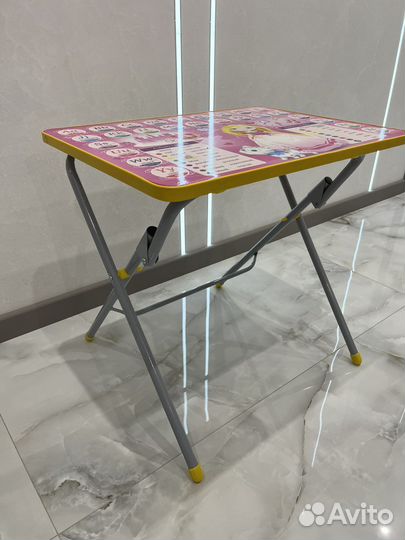 Стол детский