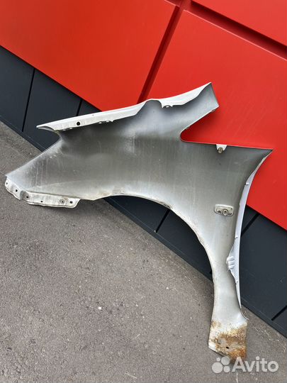 Крыло переднее toyota corolla spacio