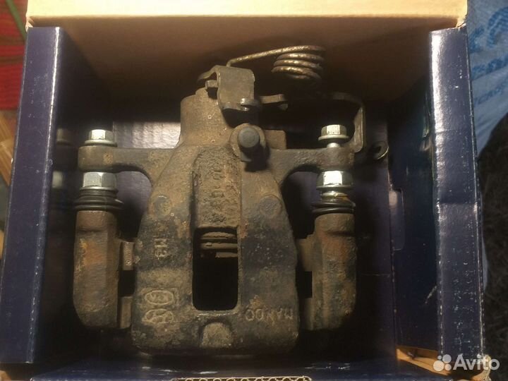 Продам тормозные суппорта передние и задние