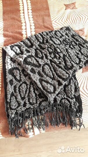 Женский шарф