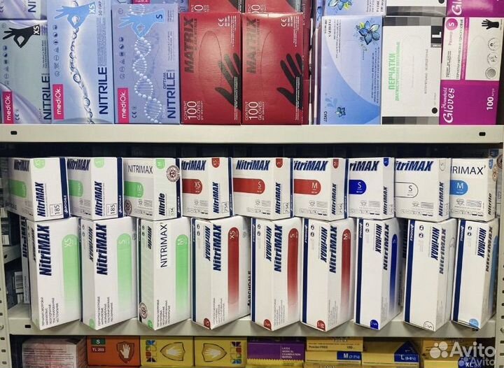 Перчатки нитриловые