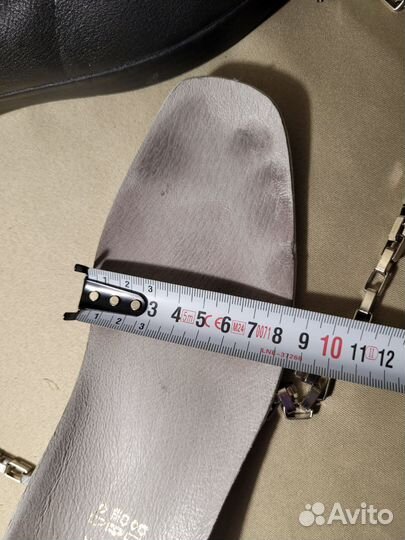 Кожаные ботинки