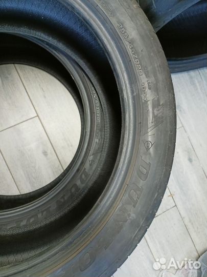 Dunlop SP Sport Maxx RT 2 255/45 R20 и 285/40 R20