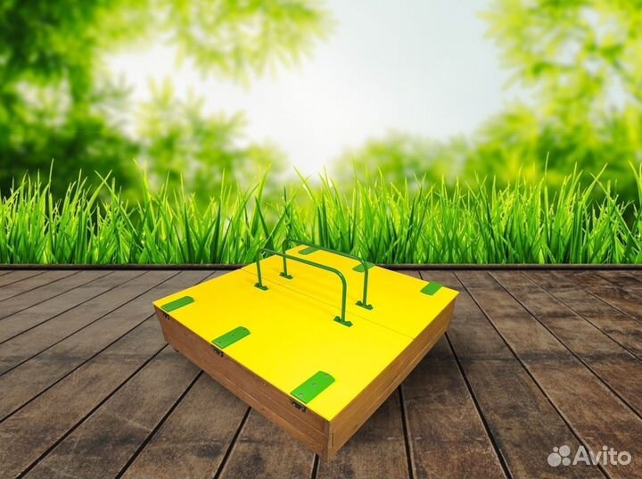 Детская песочница с крышками-столиками 1,5х1,5м