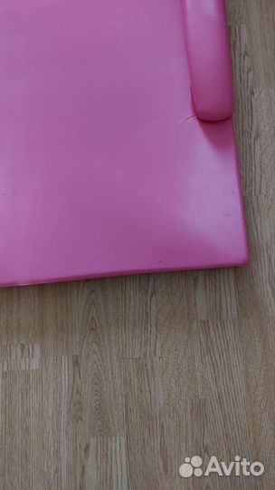 Пеленальная доска на кроватку