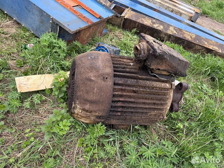 Продам ридуктор от жаровны