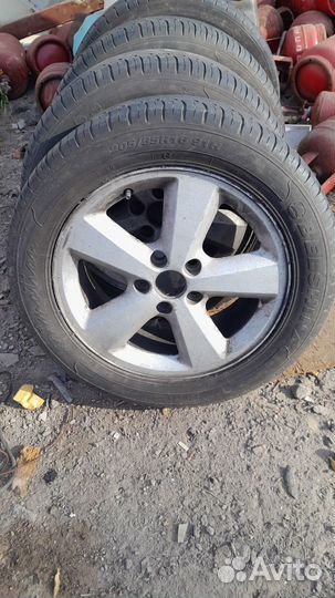 Калисо комплекте 205/55 R 16 91 H