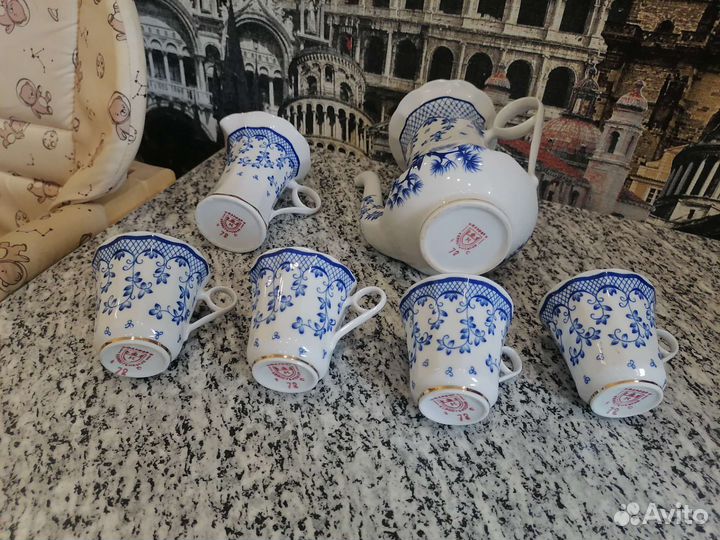 Набор фарфоровой посуды