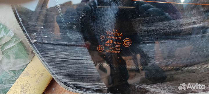 Заднее стекло Toyota Camry XV30