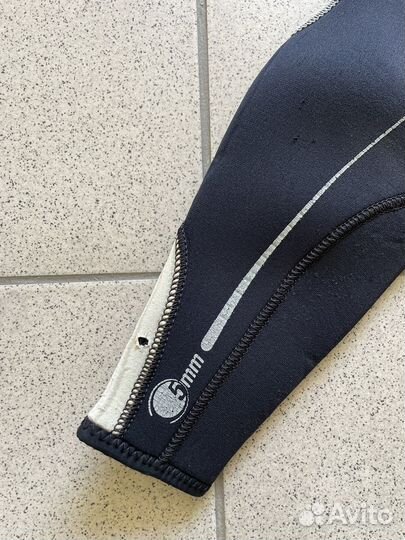 Гидрокостюм мужской 5мм размер М