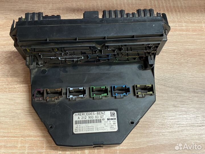 Блок предохранителей SAM Mercedes A2129008307