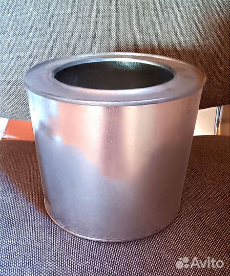 Железные банки