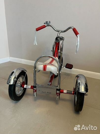 Детский ретро велосипед Schwinn Lil Sting-Ray