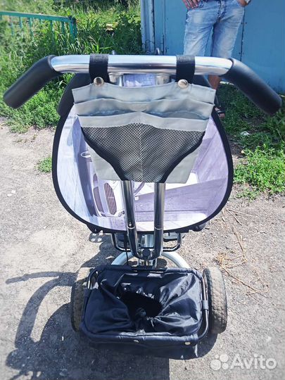 Трехколесный велосипед б/у