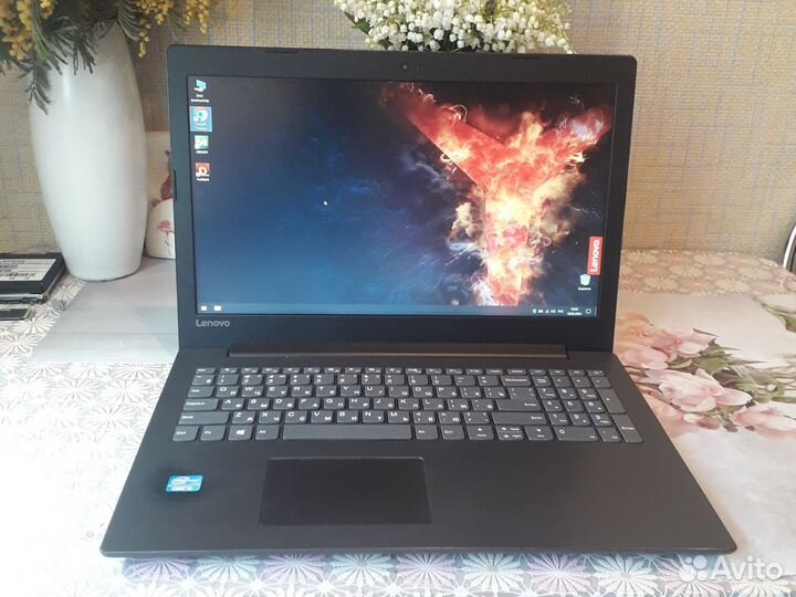 Ноутбук Lenovo 15ikb/i5 7gen/ati 530 ddr5/ssd+hdd