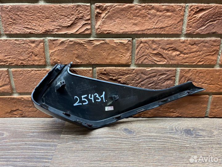 Накладка переднего бампера правая Kia Cerato 2021+