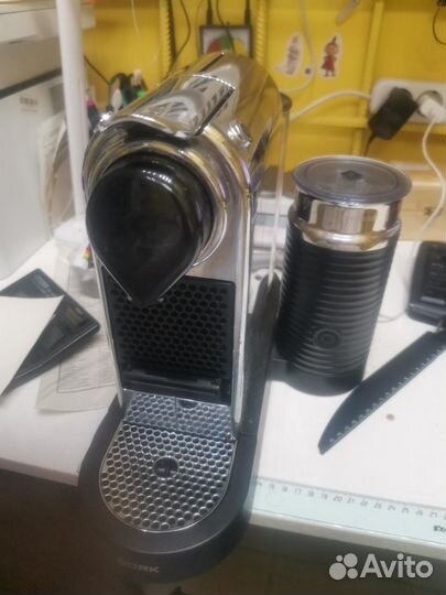 Кофемашина капсульная bork C533