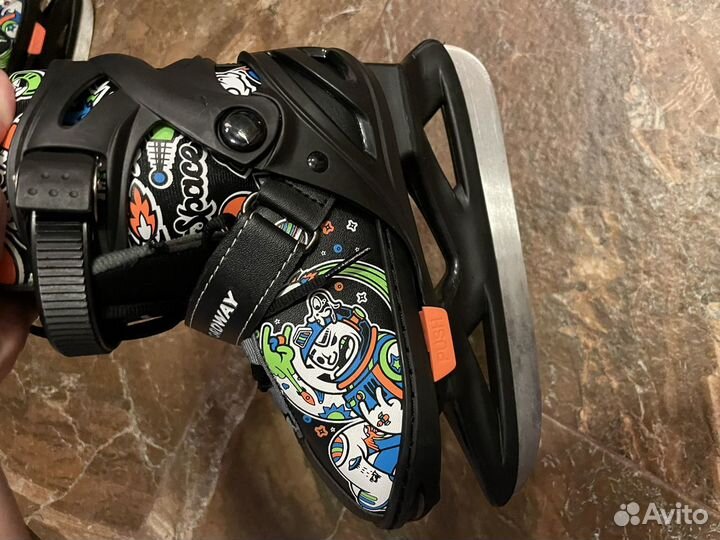 Коньки детские раздвижные рр 26-31