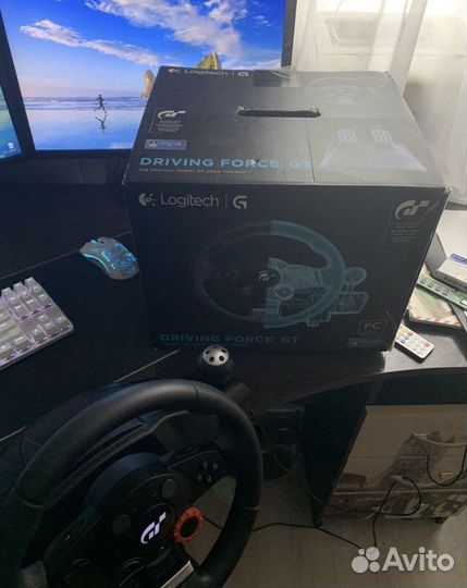 Руль logitech driving force gt