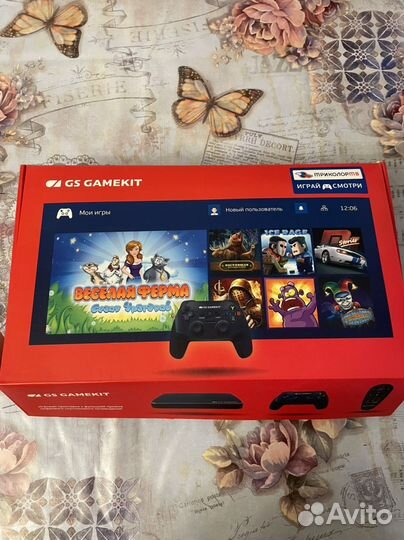 Игровая приставка Триколор